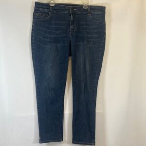 Chico's Platinum Denim Ultimate Fit Slim Leg Ankle Jeans Dark Wash Blue